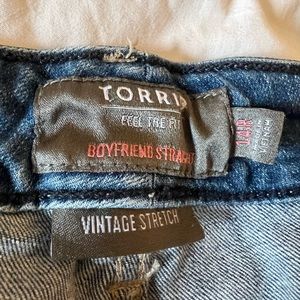 Torrid Boyfriend Stretch